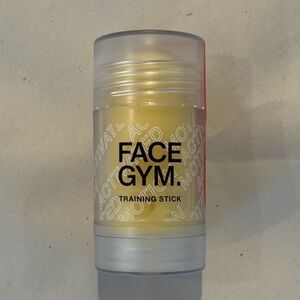 FACE GYM MULTI-VITAMIN TRAINING STICK. NEW.